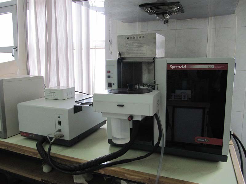 طیف‌سنج جرمی